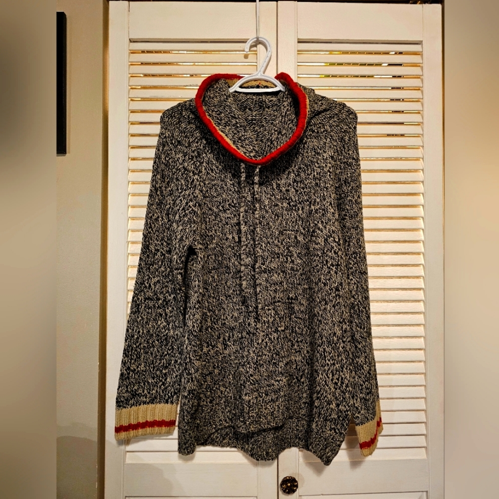 Pookie style sweater